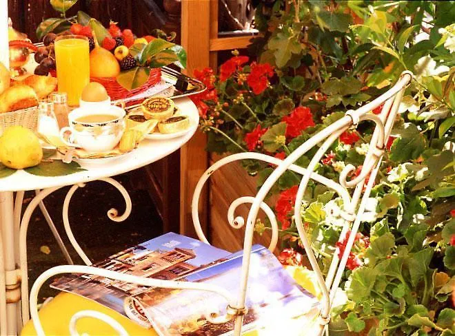 فيندوم أوبرا فندق 4*